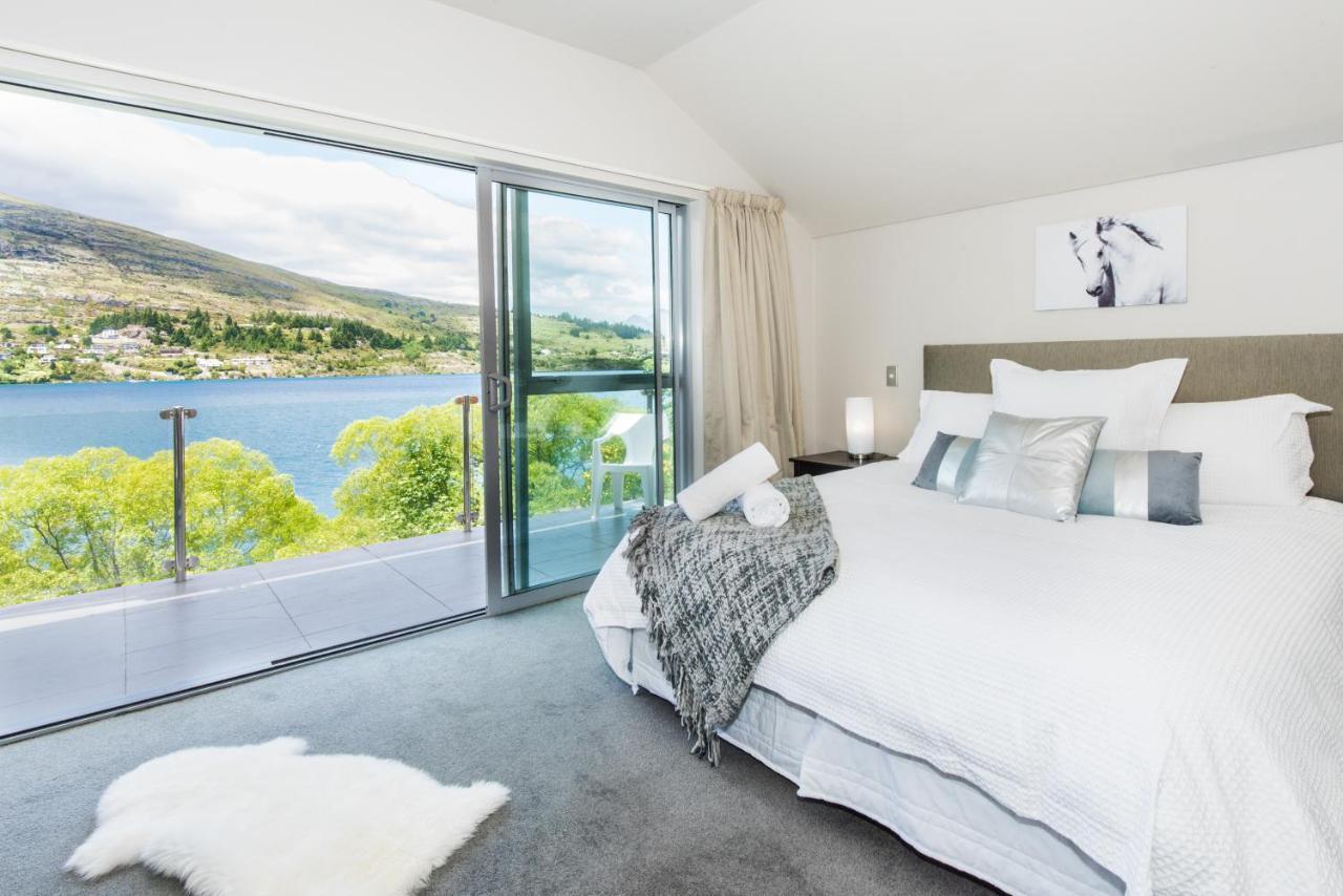 Lakeside Luxury With Spa Distretto di Distretto di Queenstown Esterno foto