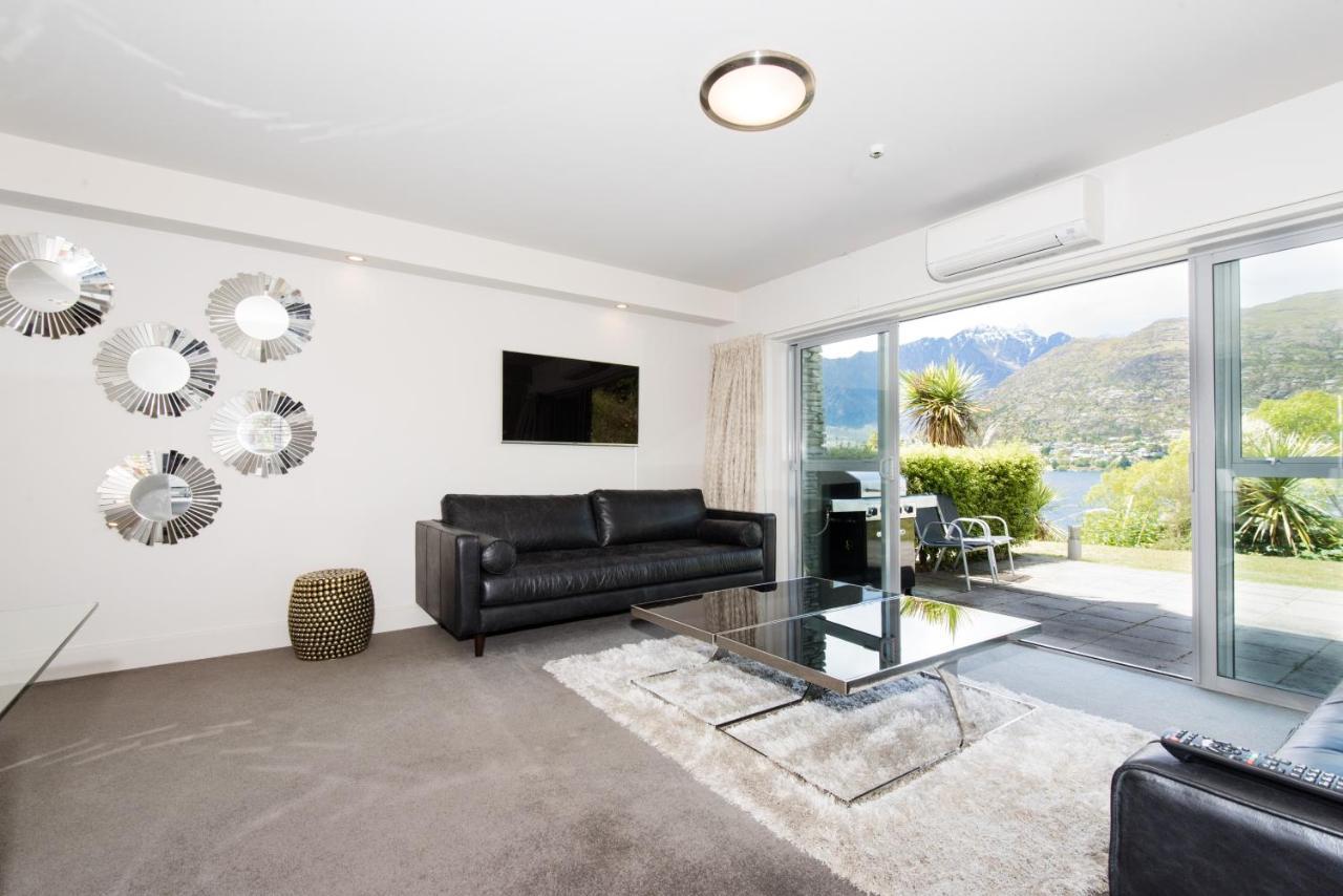 Lakeside Luxury With Spa Distretto di Distretto di Queenstown Esterno foto