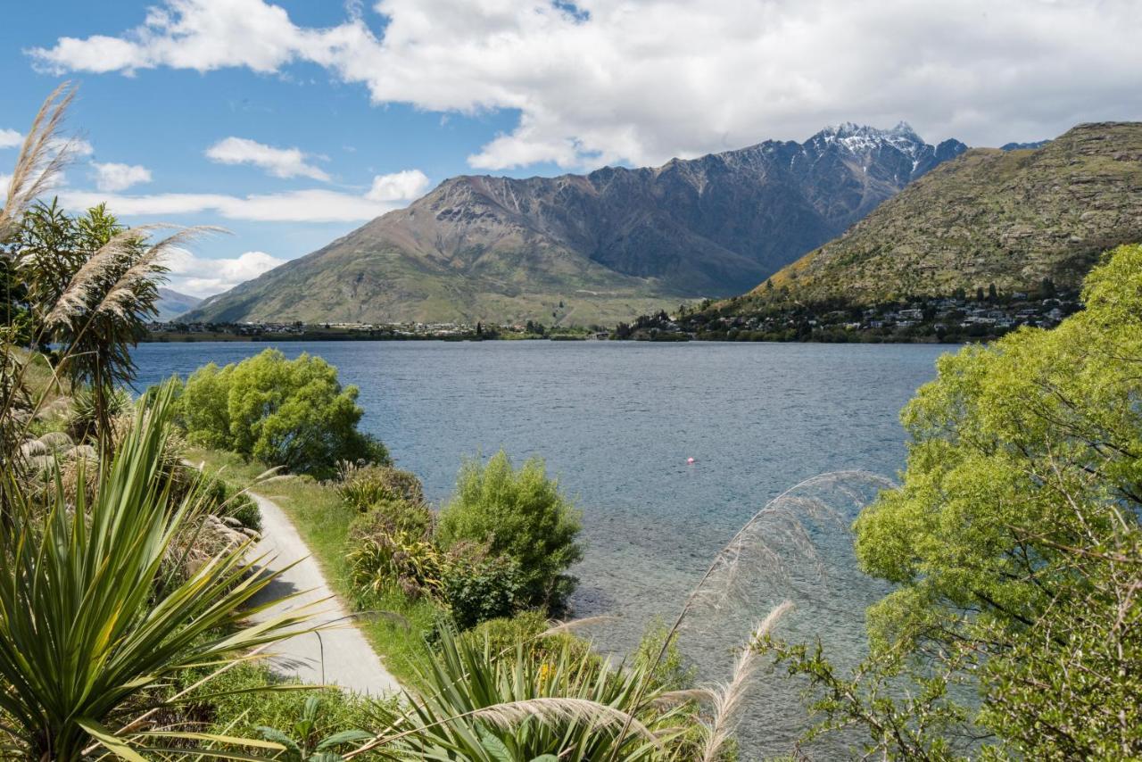Lakeside Luxury With Spa Distretto di Distretto di Queenstown Esterno foto